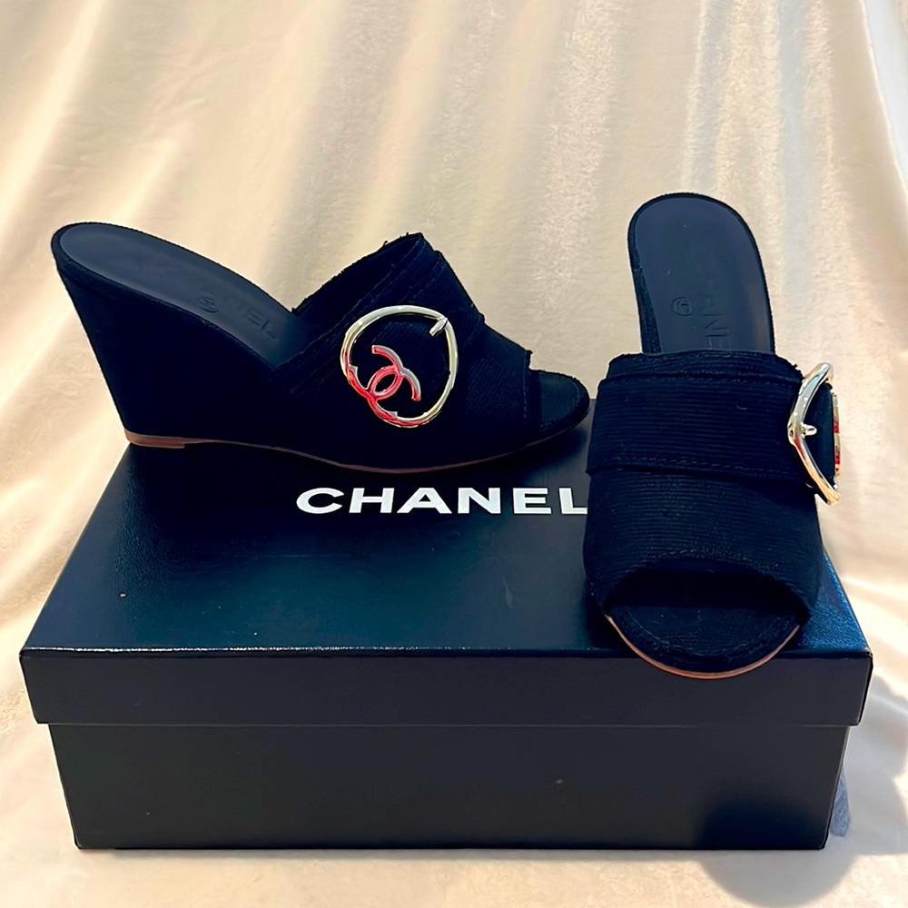CHANEL Black Wedge Mules with Gold CC Accent - Picture 2 of 9